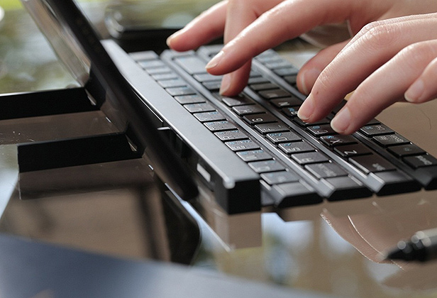 katlanabilen klavye