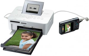 Canon Selphy CP1000 fotoğraf yazıcısı 47 saniyede 100 yıl ömürlü fotoğraf basıyor