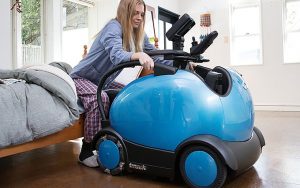 Geleneksel tasarımdan farklı bir robot tekerlekli sandalye