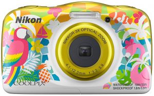 Nikon’dan bol özellikli rengarenk fotoğraf makinesi