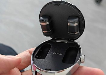Huawei’den kendi kablosuz kulaklık yuvasına sahip akıllı saat