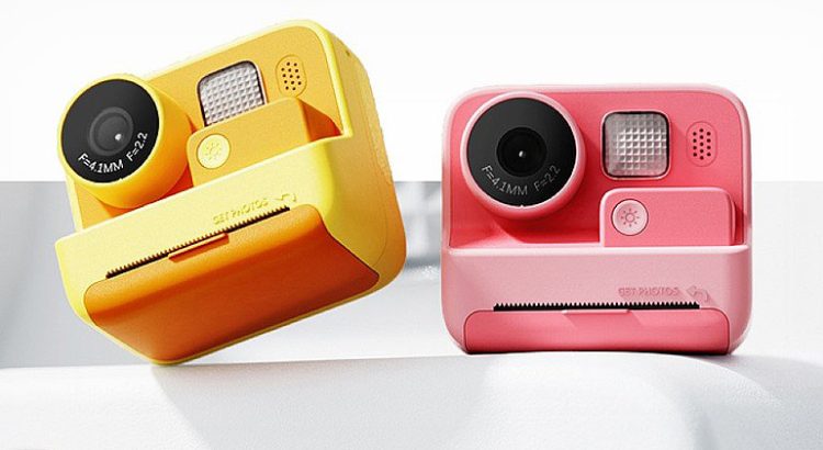 Çocuklar için siyah-beyaz termal baskı alabilen fotoğraf makinesi