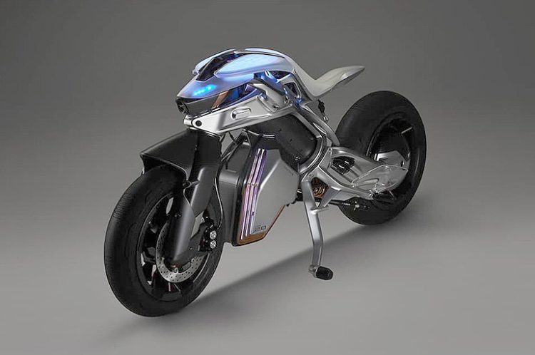 Sahibini tanıyan ve otomatik park eden motosiklet