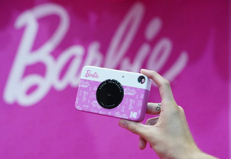 Barbie fotoğraf makinesi