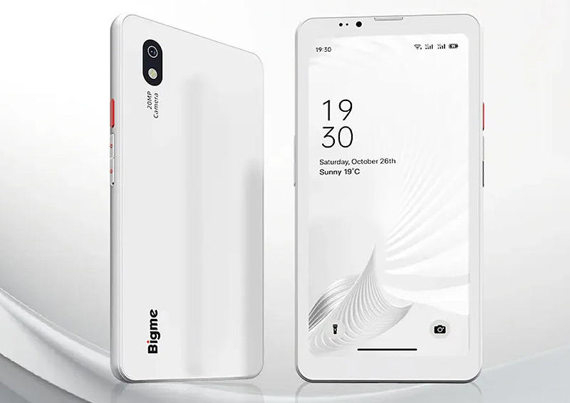 Hibreak Pro e-mürekkep ekranlı cep telefonu