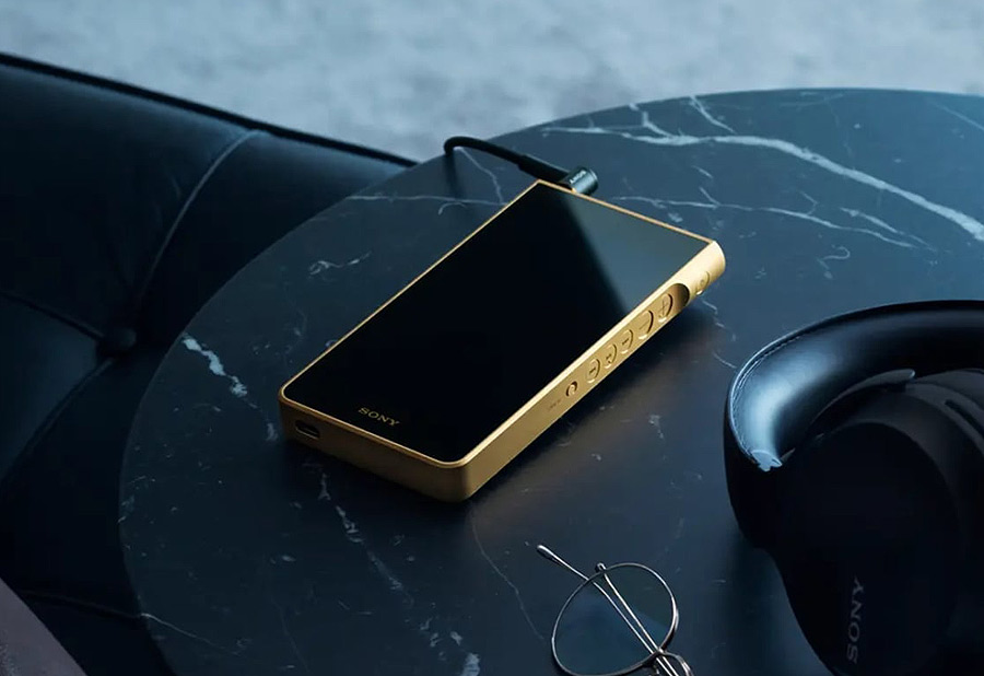 Altın kaplama Sony walkman